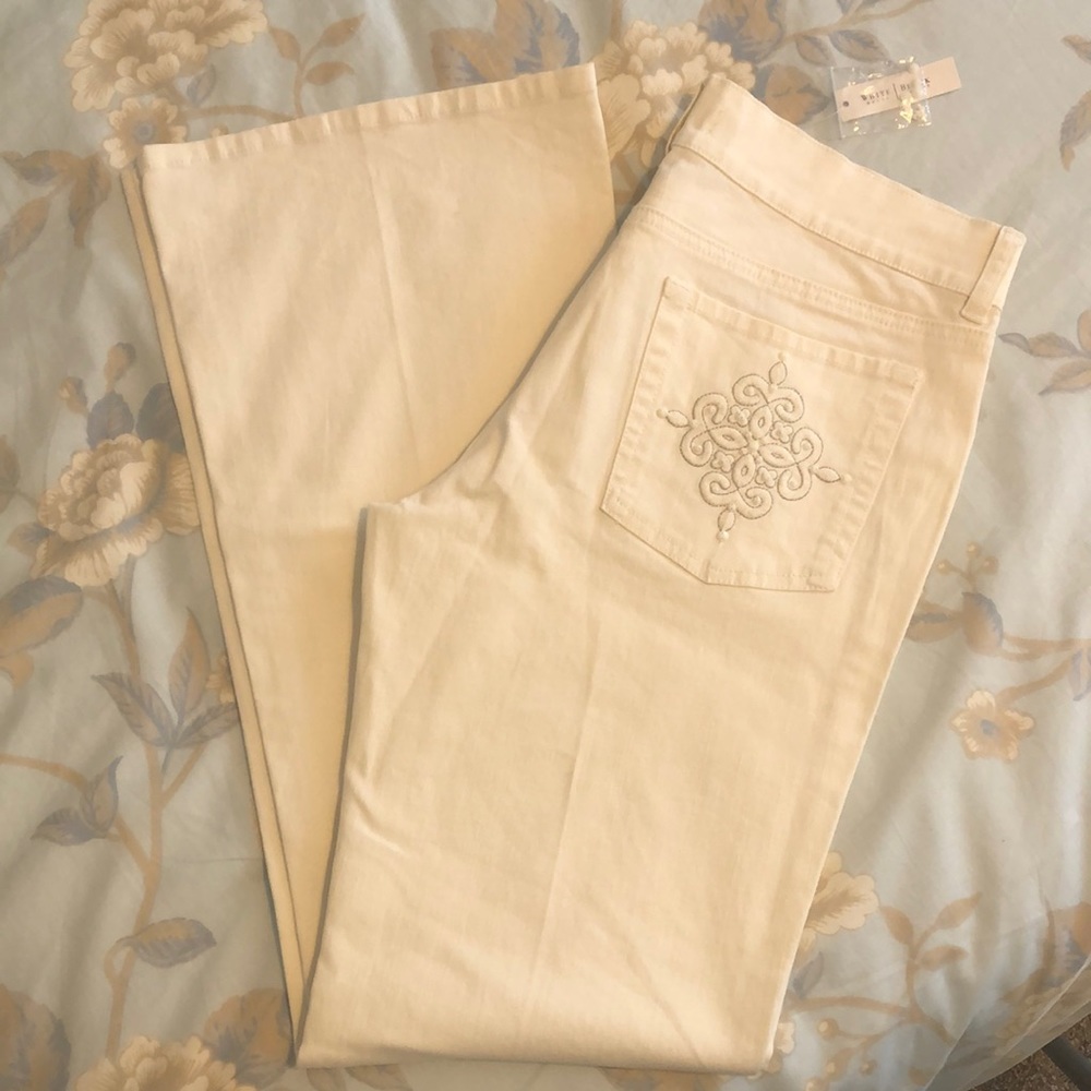 Ivory White House, Black Market Flare Jean